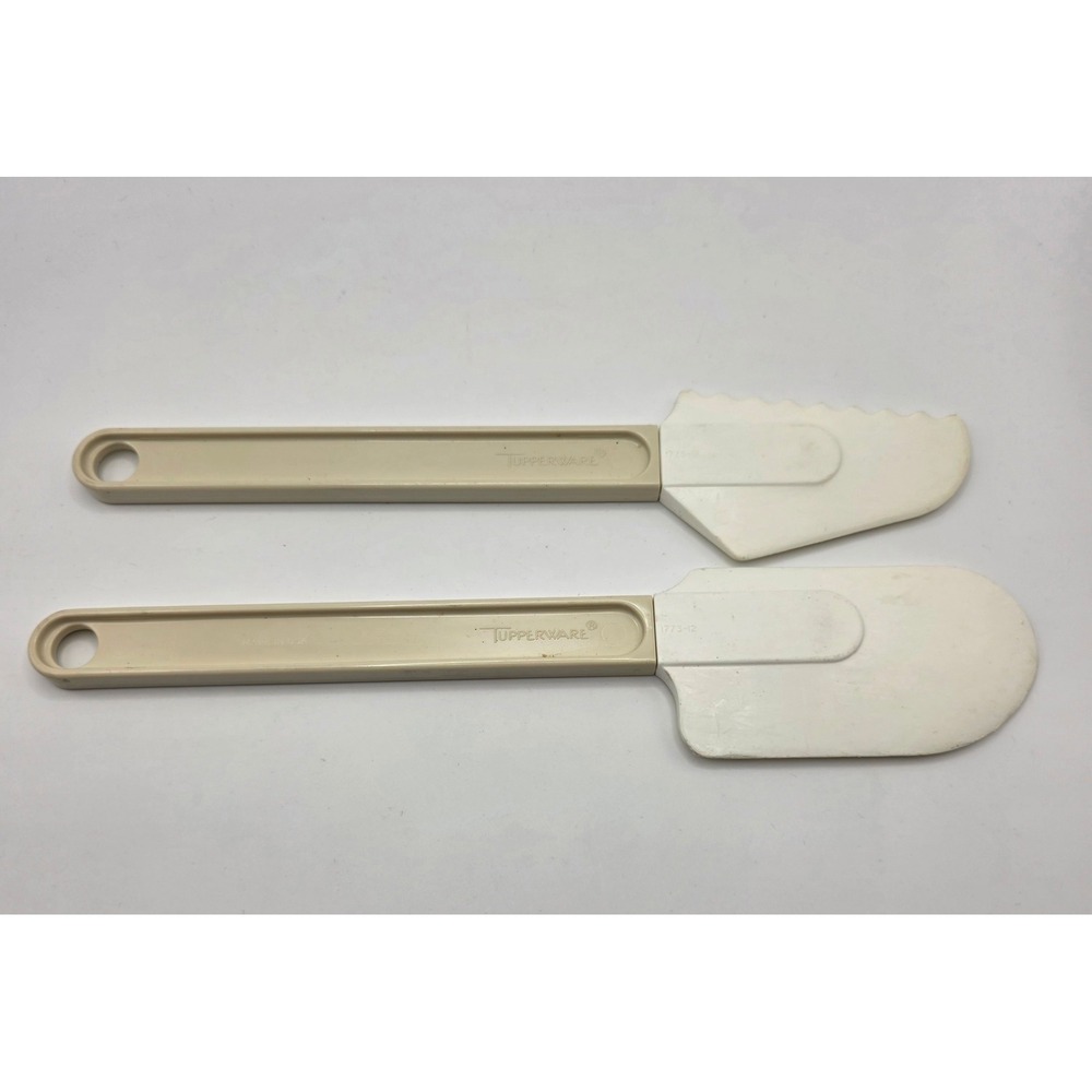 VtgTupperware Spatula Set 2 Piece Almond White 1773-12 1775-12 Retro Kitchen‎